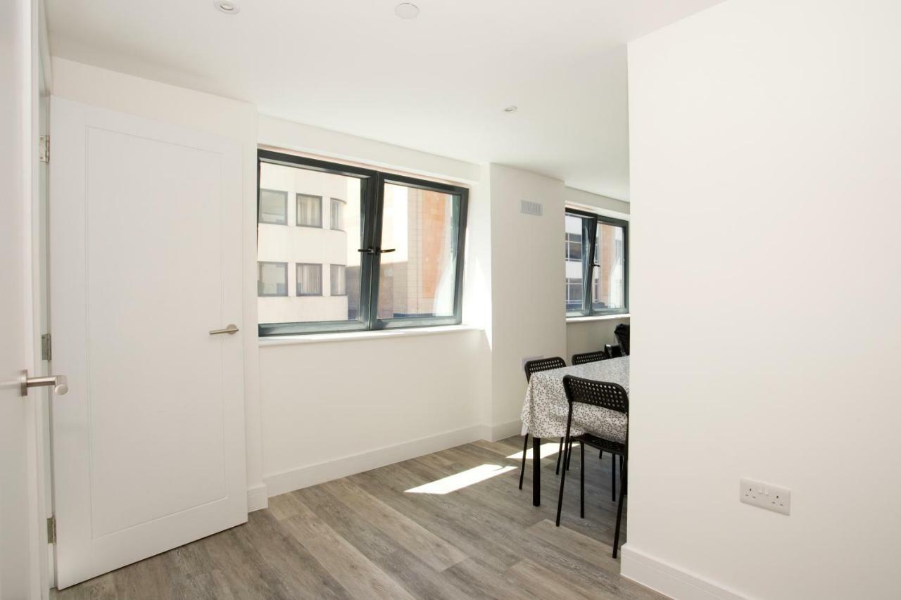 8 Compass Point Apartment Bournemouth Exterior photo